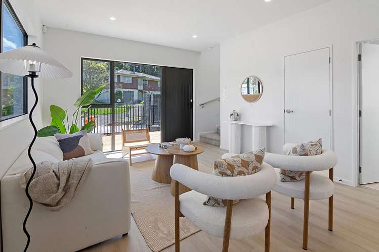 11 Glenfinn Place Massey_2