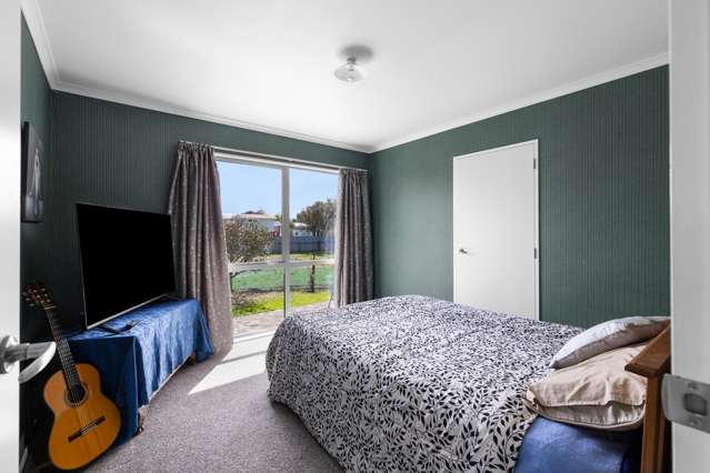 33 Lower High Street Marton_4