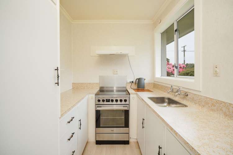 64 Ariki Avenue Otatara_1