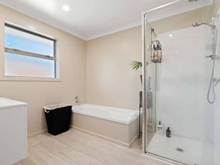 23 Mallard Drive Waihola_11