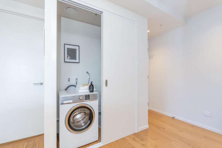 4/11 Spring Street Onehunga_23