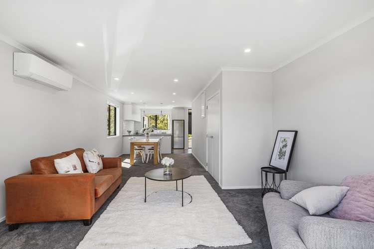 30 Bee Lane Whitby_6