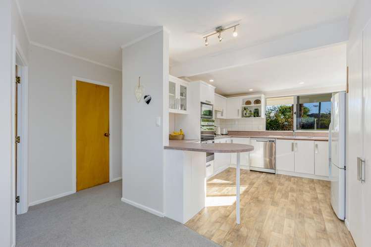 8 Clayden Road Warkworth_12