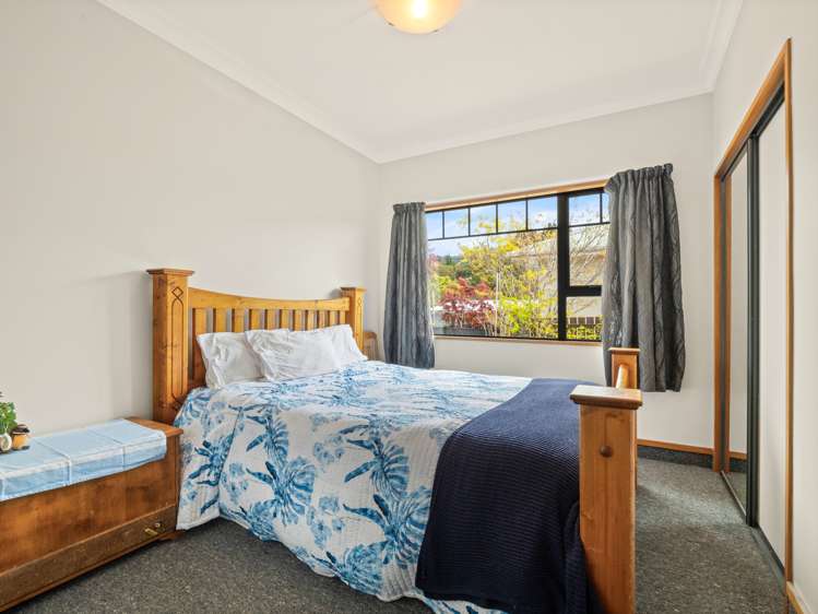 55 Rockside Road Glenleith_13