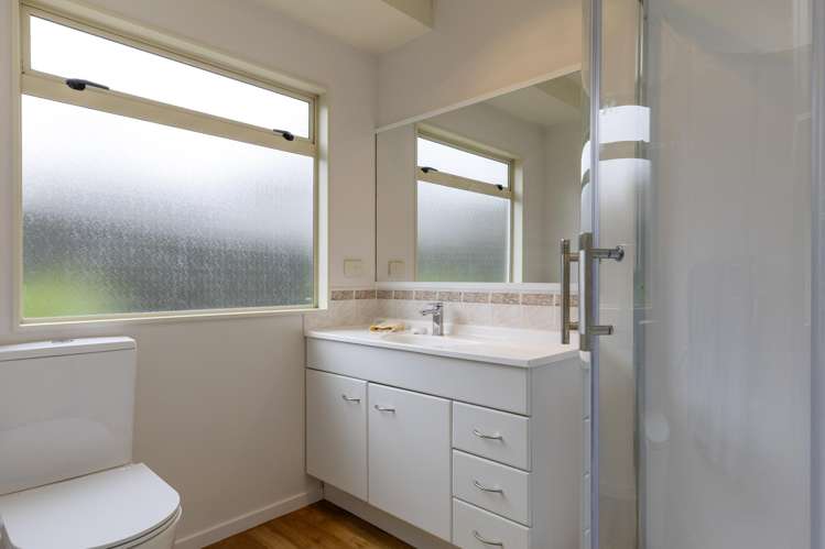 5B Awanui Street Hilltop_19