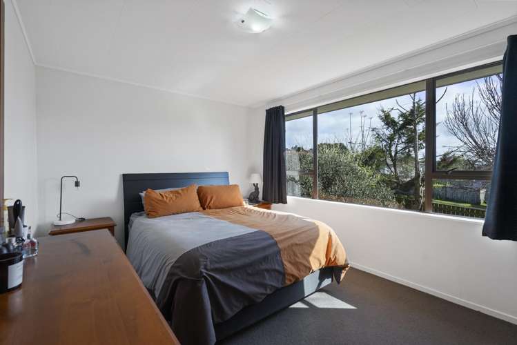 43 Riversdale Drive Merrilands_15