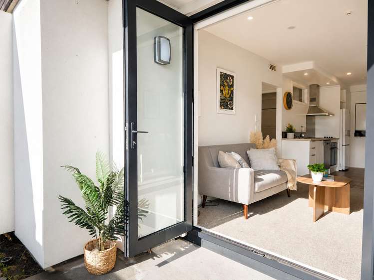 2B/16 Constable Street_3