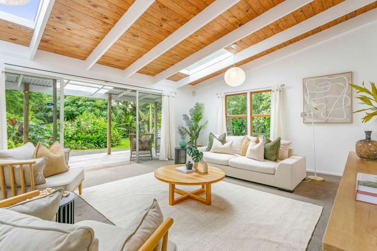 159 Scenic Drive Titirangi_3