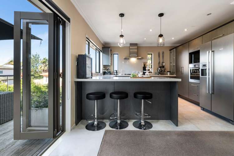 12 Zara Court Windsor Park_10