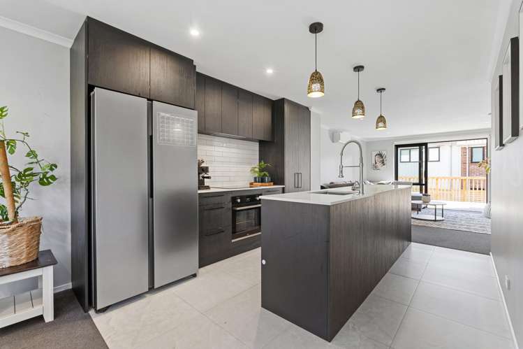 21 Seafarer Crescent Stanmore Bay_1