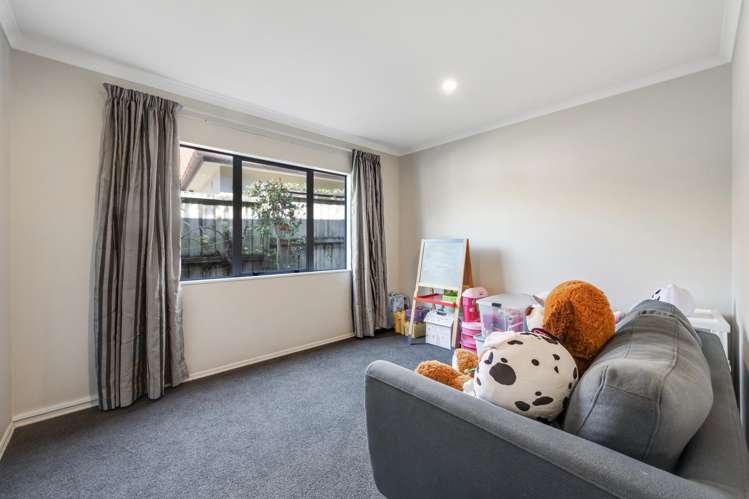 8 Deerfield Place Flat Bush_21