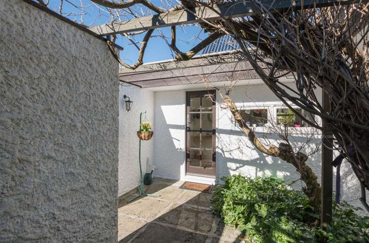 1/96 Nile Street Nelson City_3