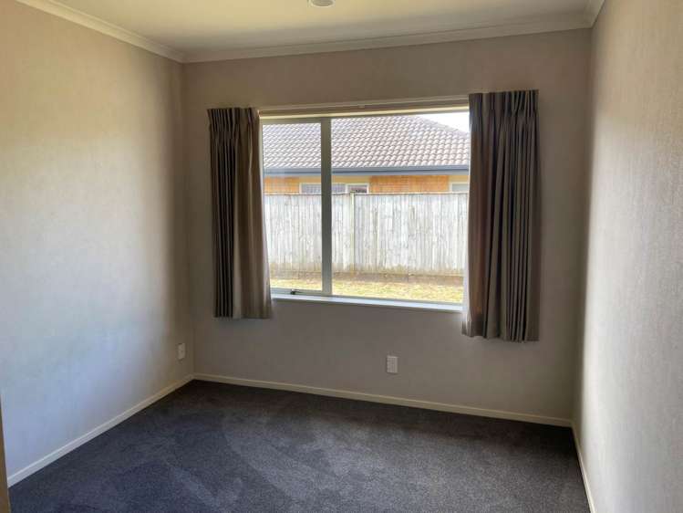 32 Bellshill Close Wattle Downs_9