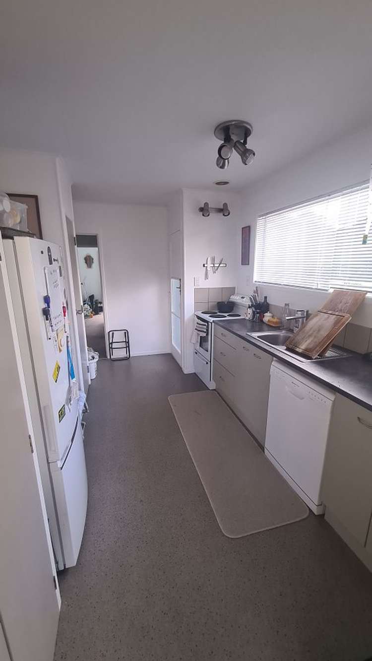 31 Stott Avenue Birkdale_4