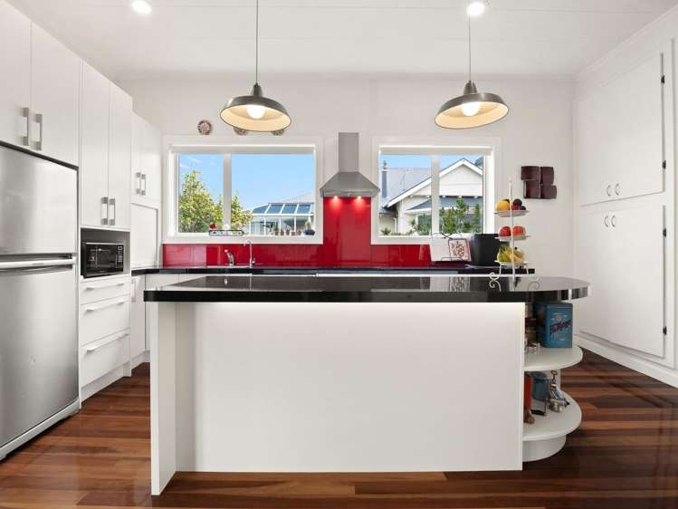 82 Albert Street Saint Clair_8