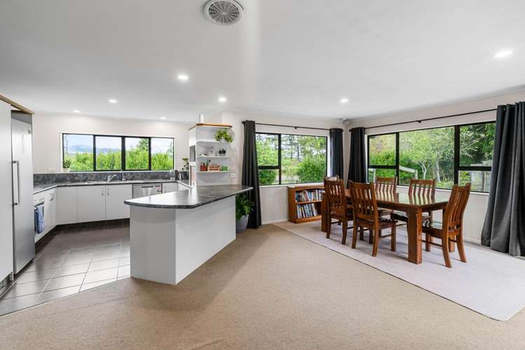 9 Fitzroy Place Tikitere_6