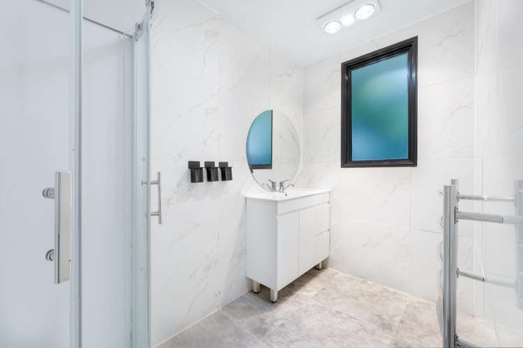 2/16 Cameron Place Ranui_10