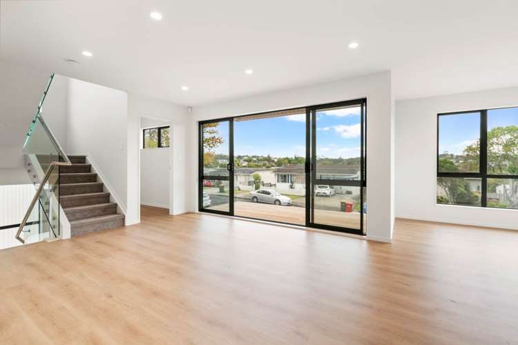 1/46 Cockayne Crescent Sunnynook North Shore City Houses for Sale