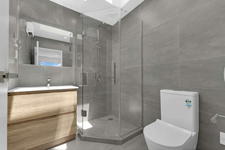 146E Methuen Road New Windsor_9