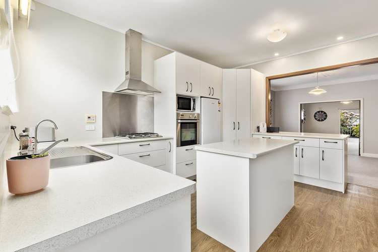 37 Glamis Avenue Strathmore Park_13