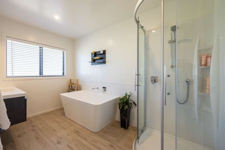 1 Sorrel Street Albert Town_16