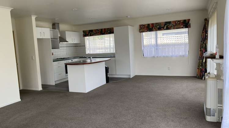 134 Stokes Valley Road Stokes Valley_1