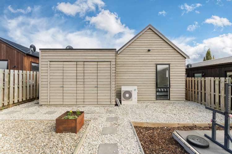 24 Huxley Place Dalefield/Wakatipu Basin_21