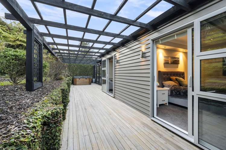 54 Staincross Street Green Bay_13