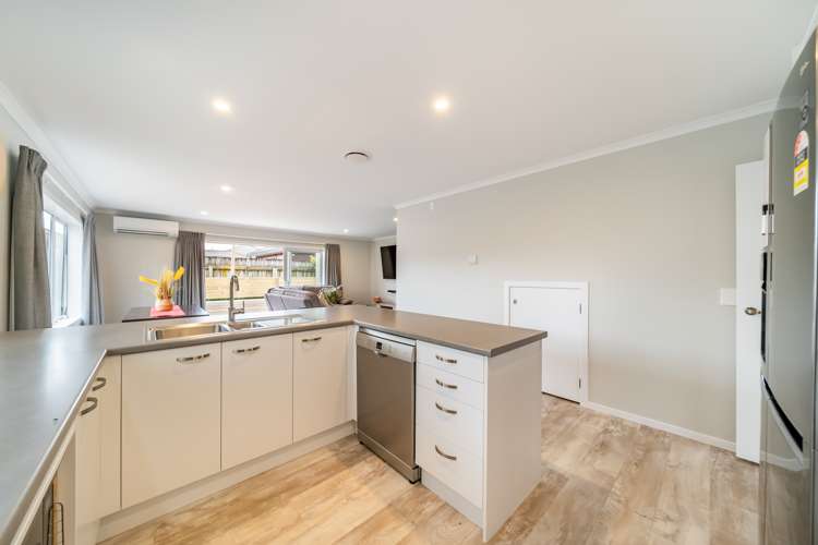 4 Climie Way Trentham_10