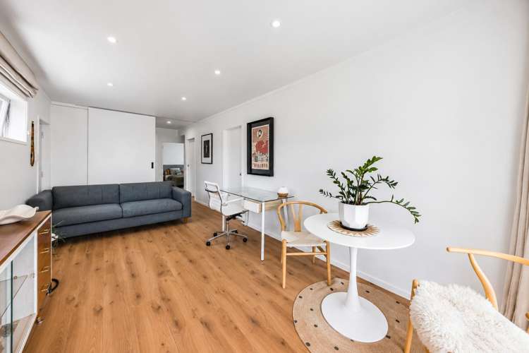 1/9 Buxton Street Point Chevalier_11