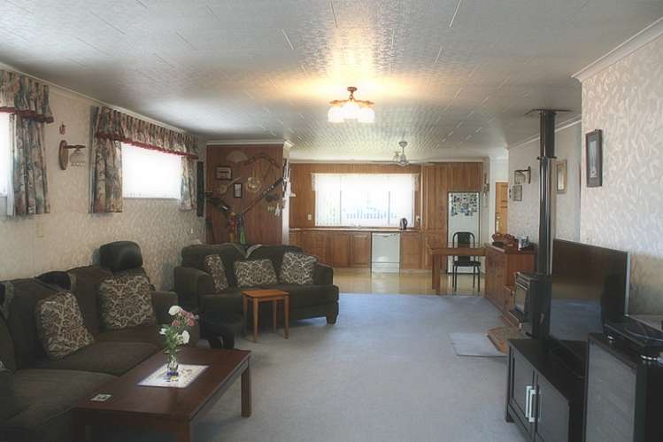 32 Richmond Road Carterton_5