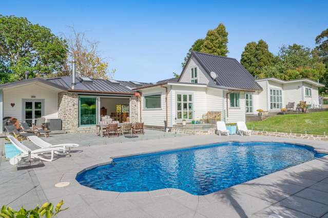 14 Hobbs Road Matakatia Bay_3