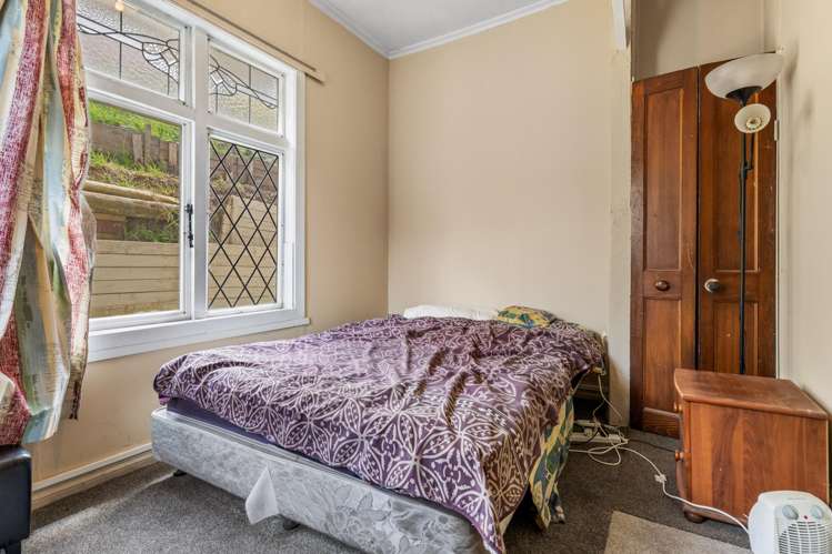 70 Leckhampton Court Clyde Hill_14