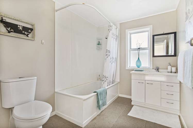 354 Ellerslie-Panmure Highway Mount Wellington_10