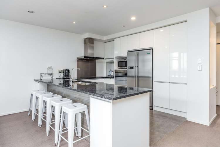 6AA/205 Hobson Street Auckland Central_8