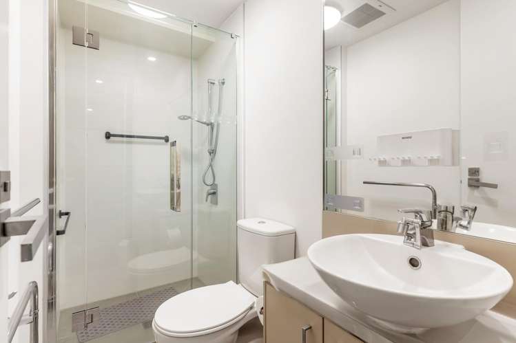 8L/135 Victoria Street Auckland Central_6