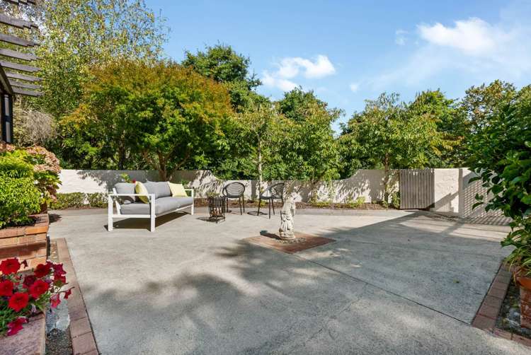 27 Kenneth Small Place Remuera_26