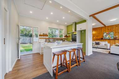 12 Manuka Street_4