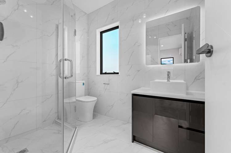 31 Korowhiti Road Clarks Beach_14