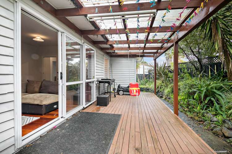 2/13 Crystal Avenue Glendene_12