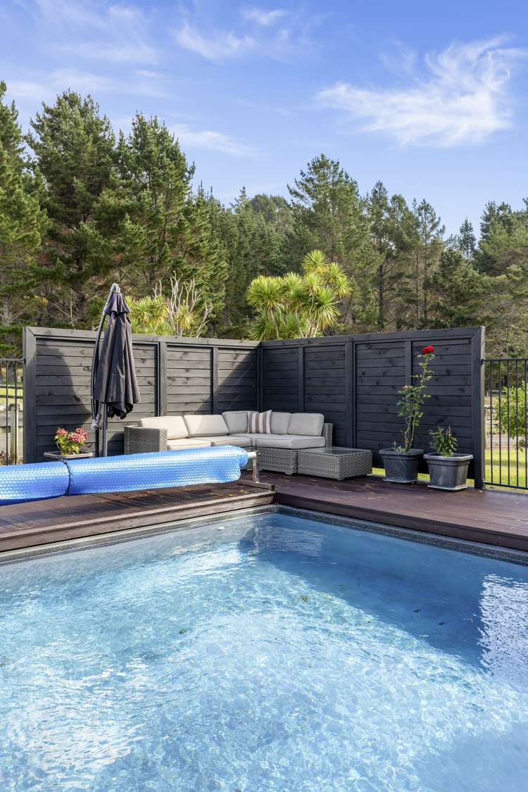 68 Bethells Road Waitakere_26