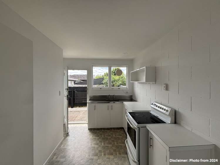 2/32 Kinloch Street St Albans_2