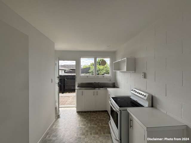 2/32 Kinloch Street St Albans_2
