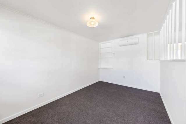 3/93 Calgary Street Mt Eden_2