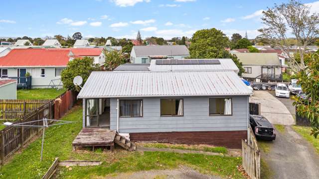 1/53 Maplesden Drive Clendon Park_4