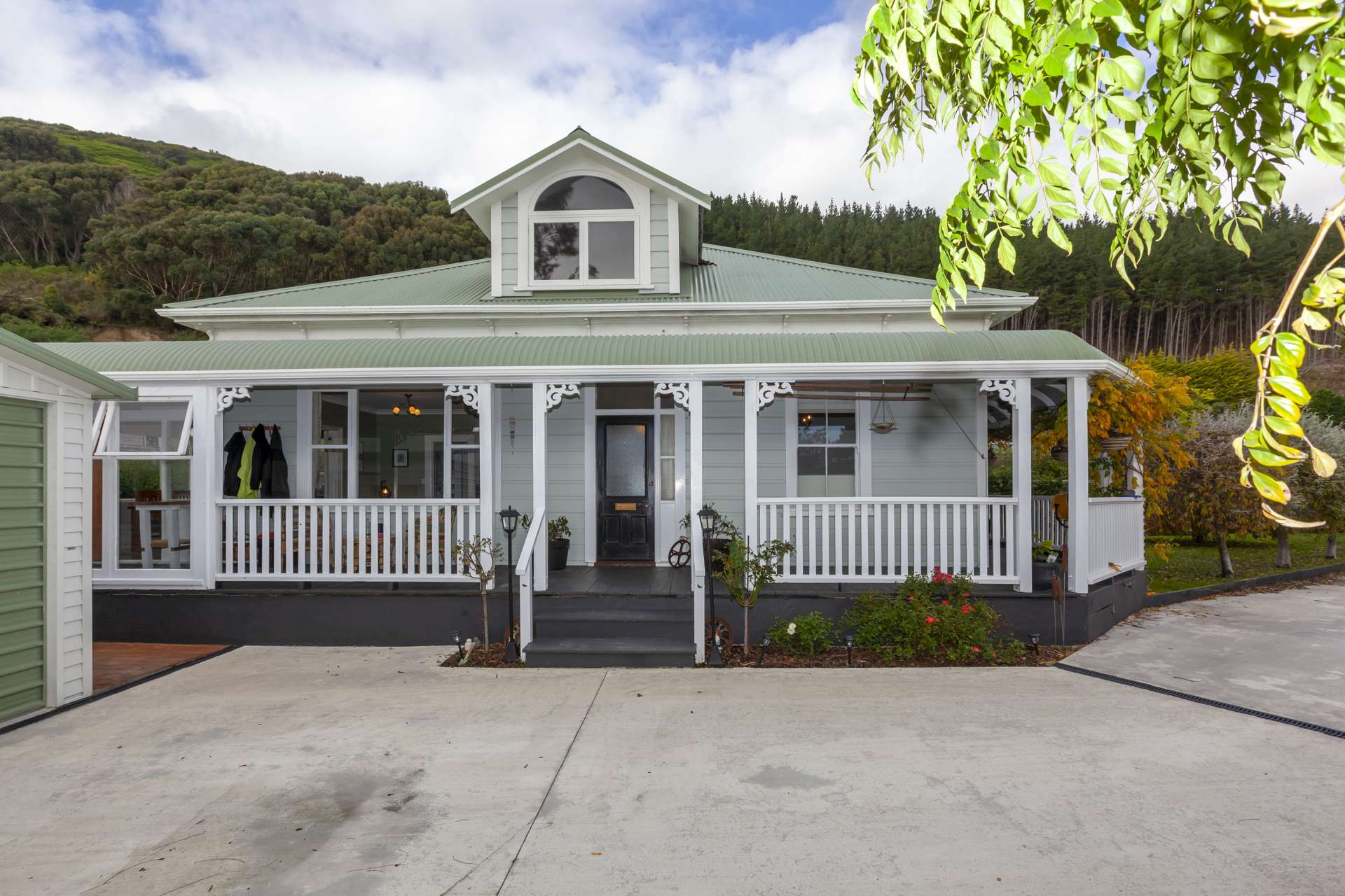 5 Poneke Drive Waikanae_0