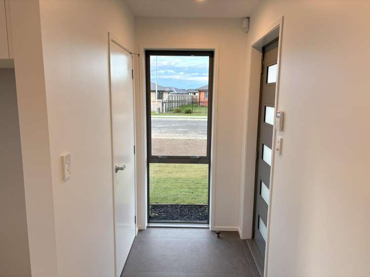 31 Hilton Drive Amberley_11