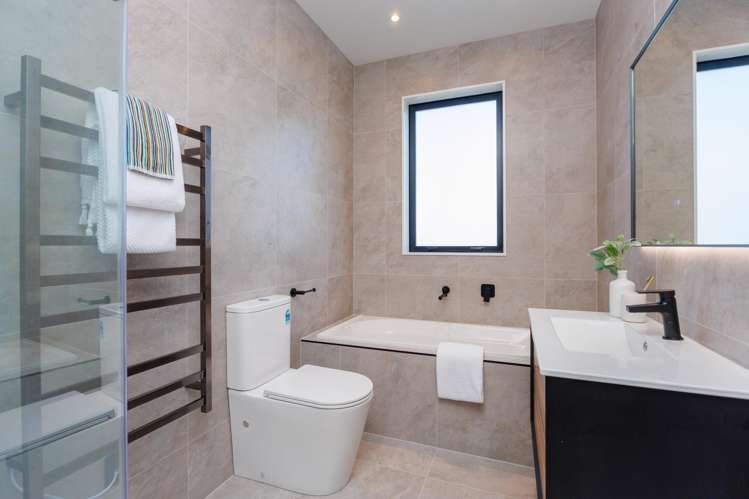 2 Lucent Lane Milldale_16