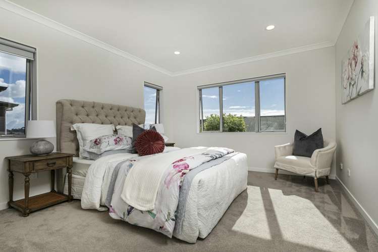 5 Sunrise Avenue Murrays Bay_8