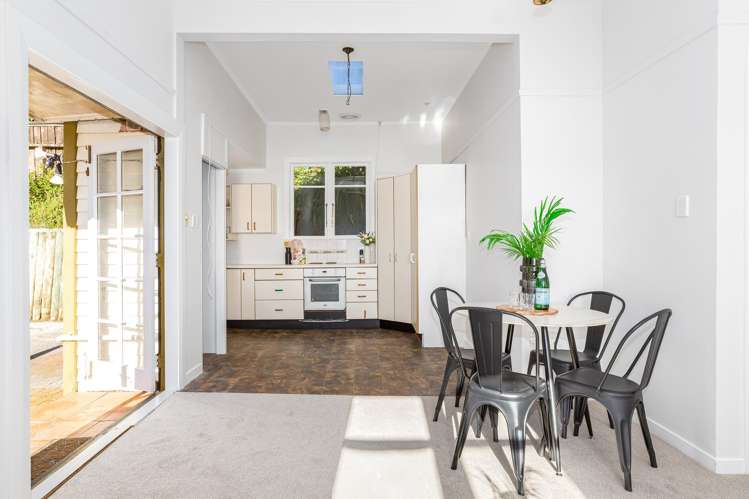 61A Severn Street Island Bay_7
